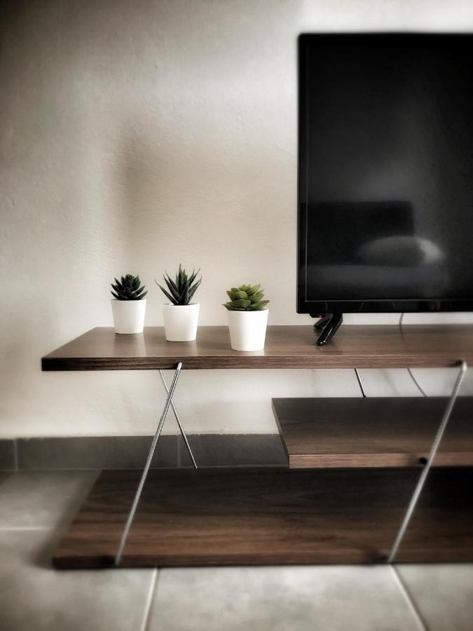 Midway Point Apts Heraklion  ภายนอก รูปภาพ